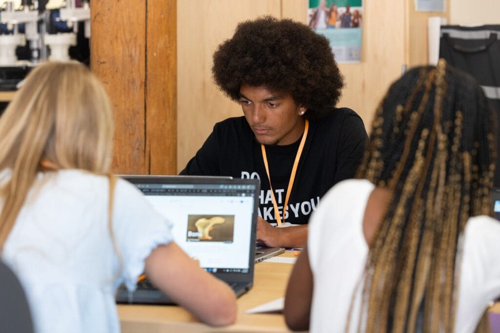 Student in ELO Biotrek Classroom